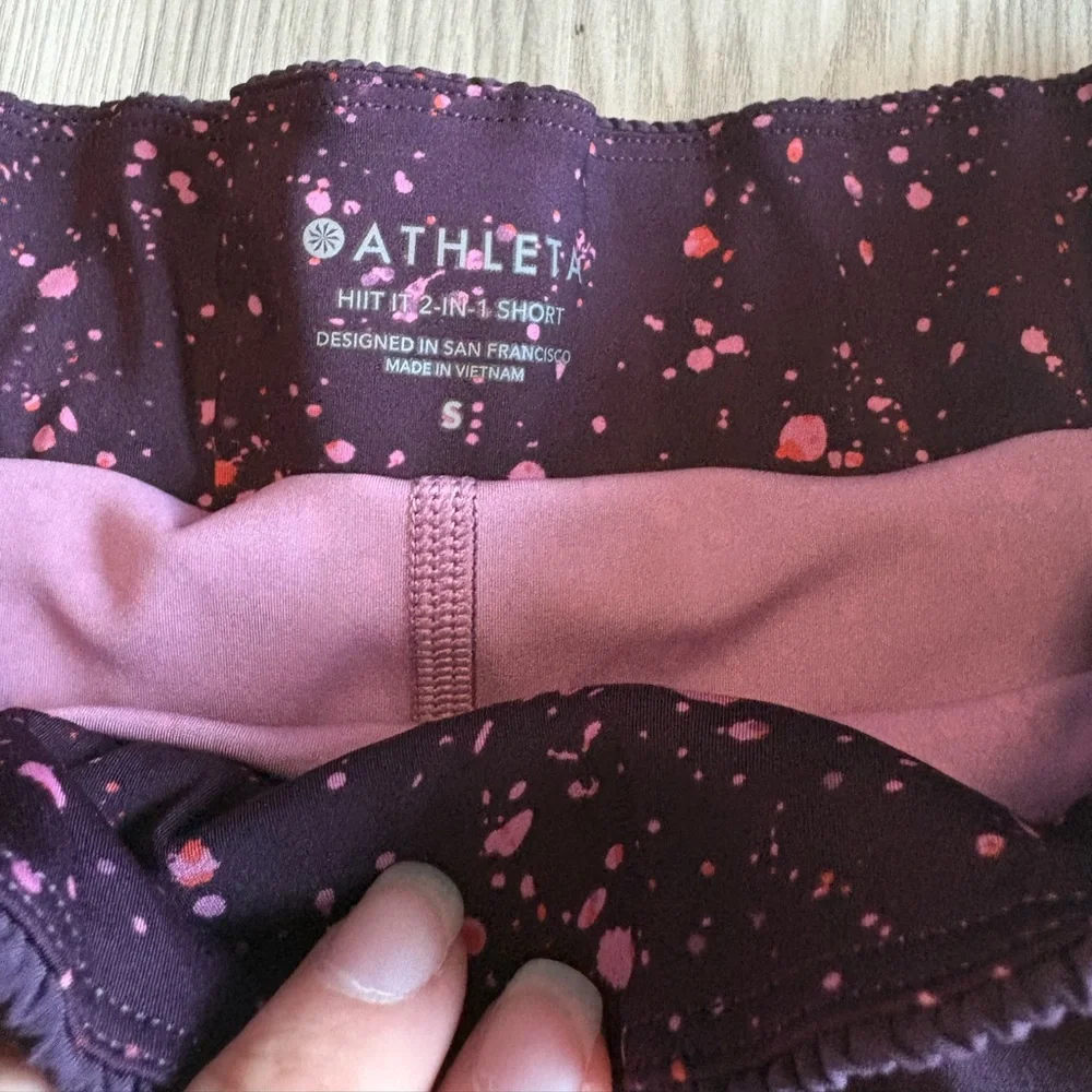 Athleta 2 in 1 Purple Speckled Shorts Size Small